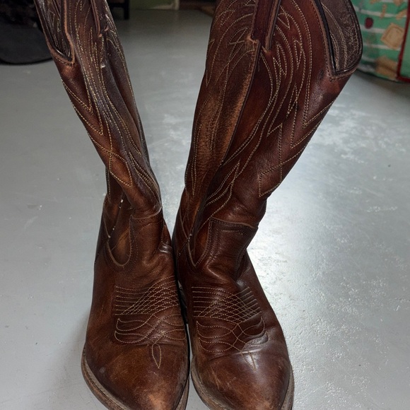 Frye Brown Leather Western Boots - Picture 2 of 2